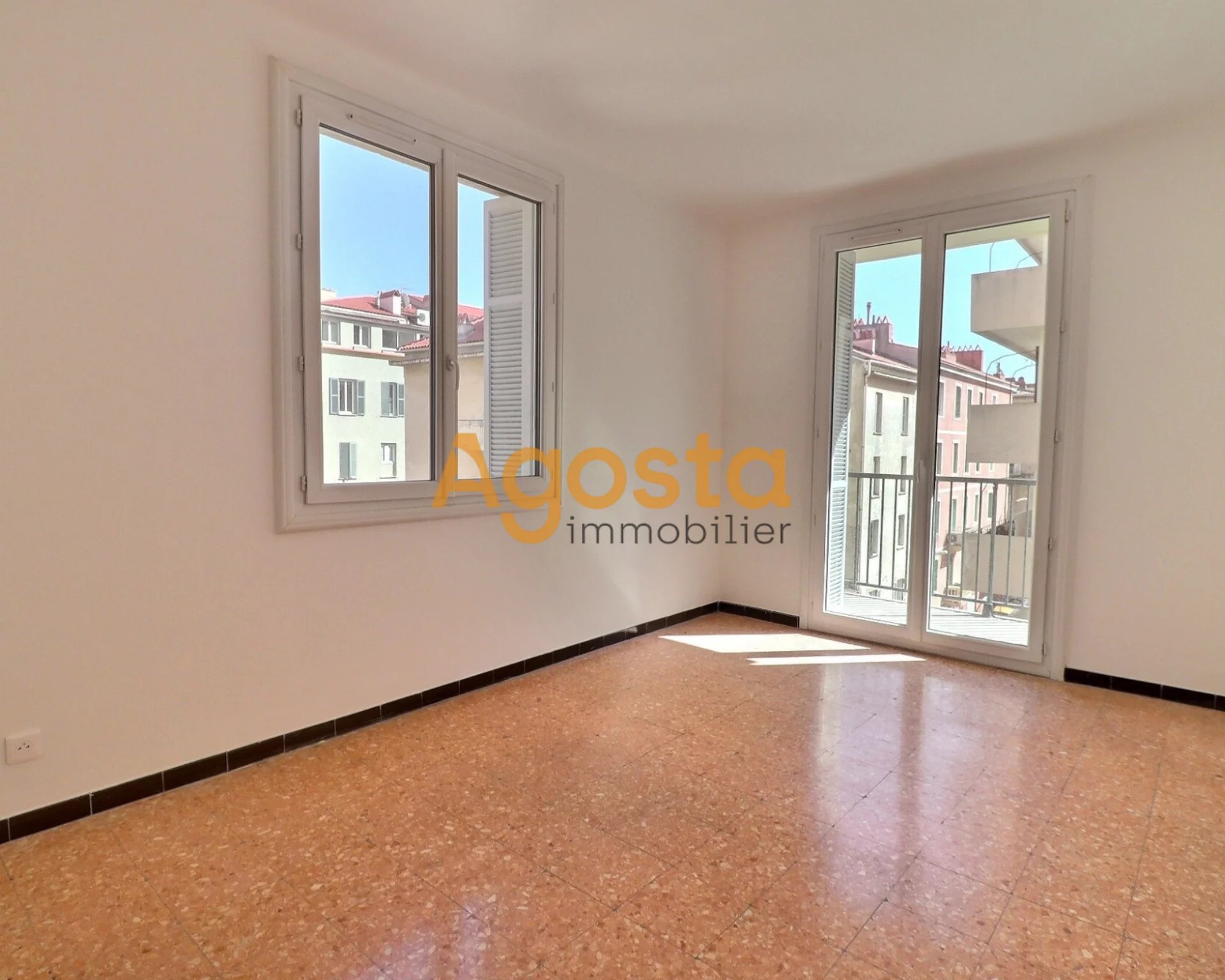APPARTEMENT T3 QUARTIER SAINTE LUCIE
