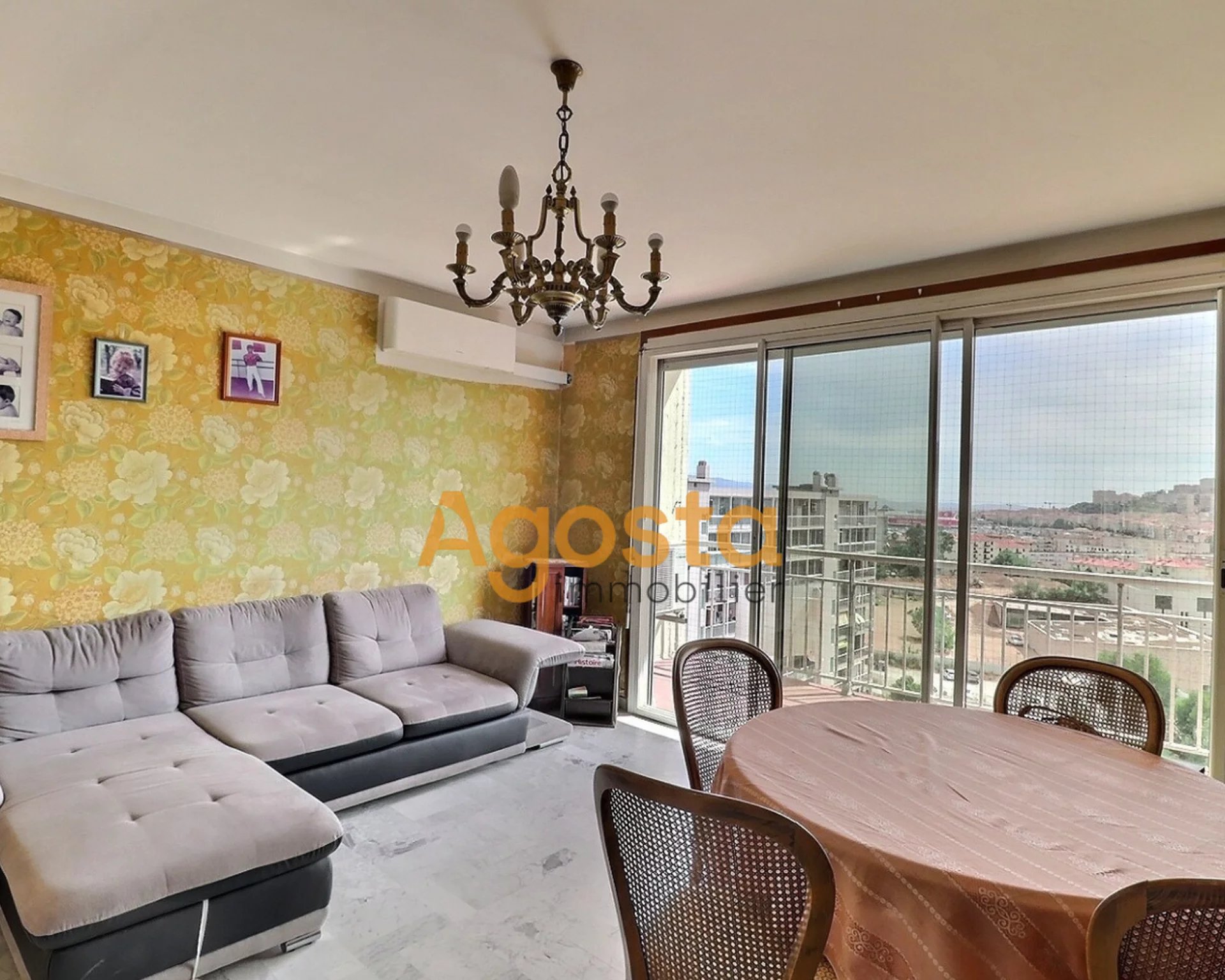T4 DERNIER ETAGE VUE MER