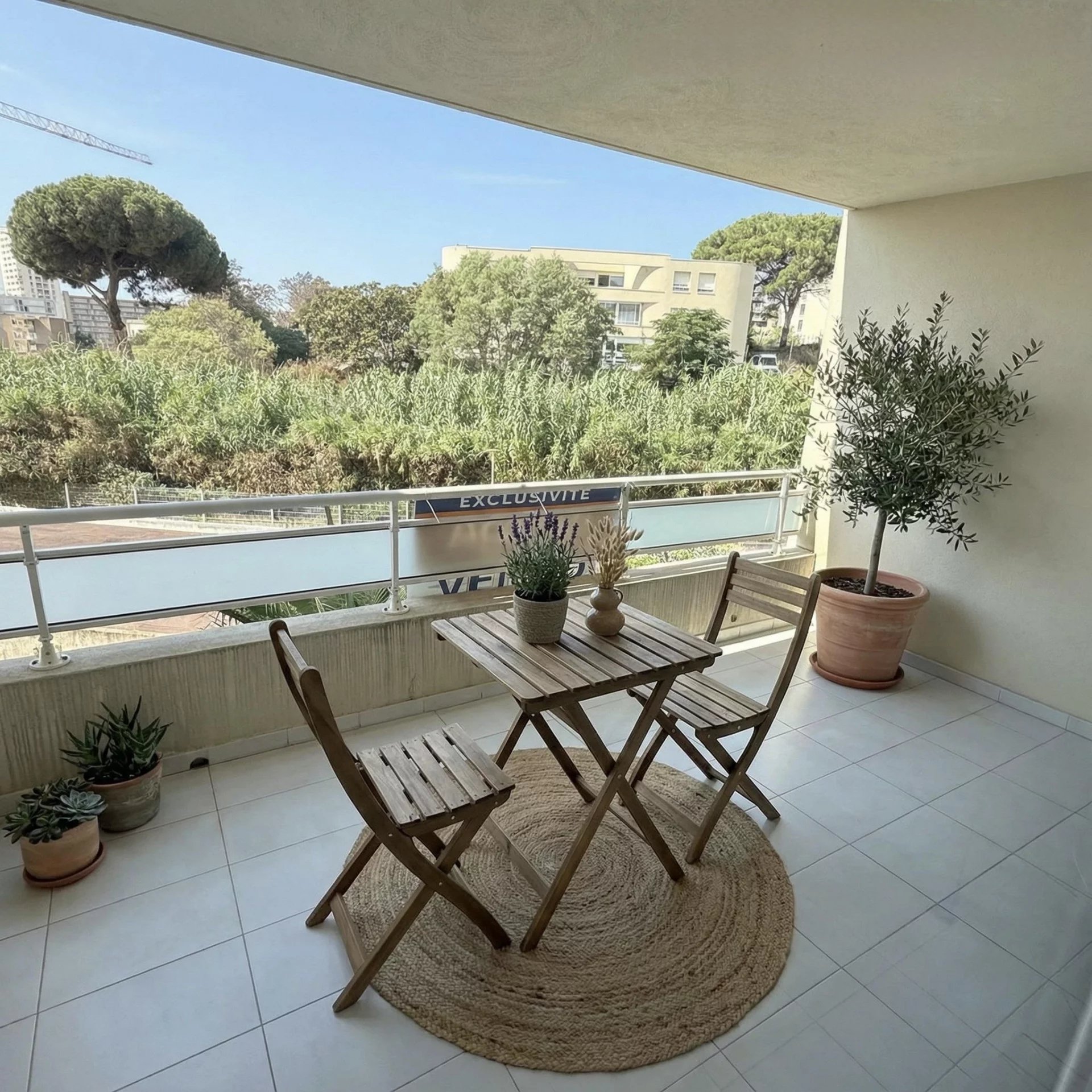 BEAU T2 QUARTIER CALME