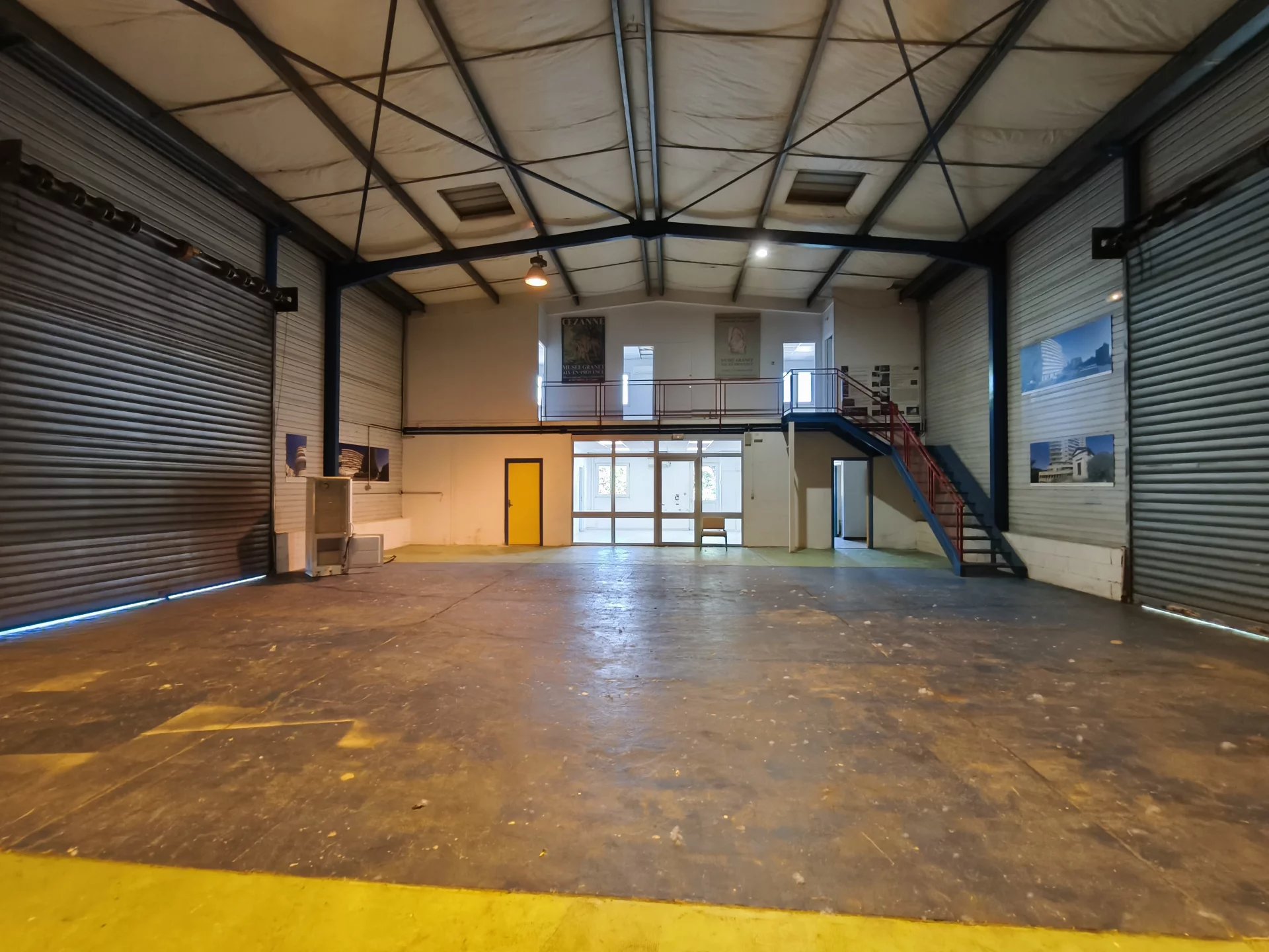 hangar Zone industrielle du Vazzio