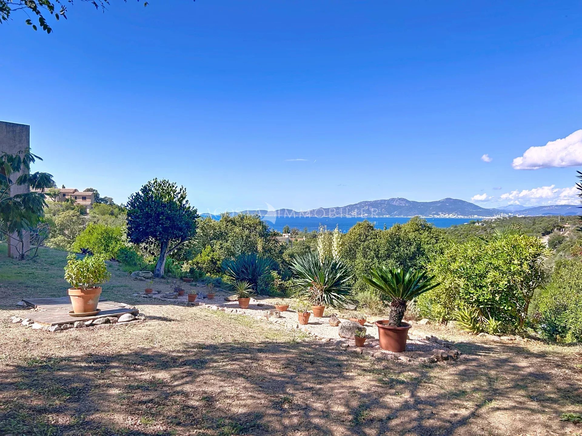 EXCLUSIF MAISON A VENDRE VUE MER PORTIGLIOLO