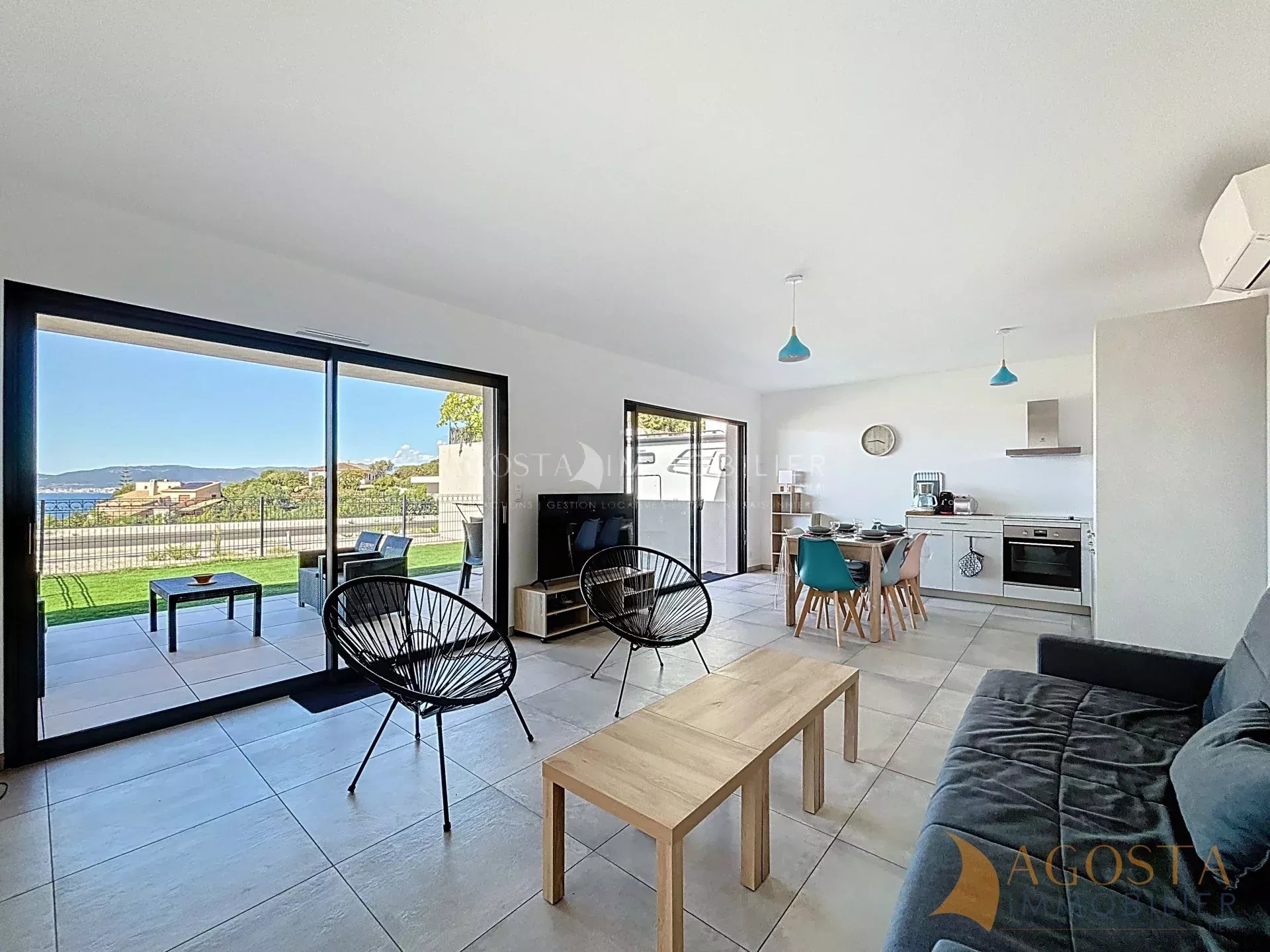 À vendre – Appartement T3 de 75 m² avec vue mer et jardin