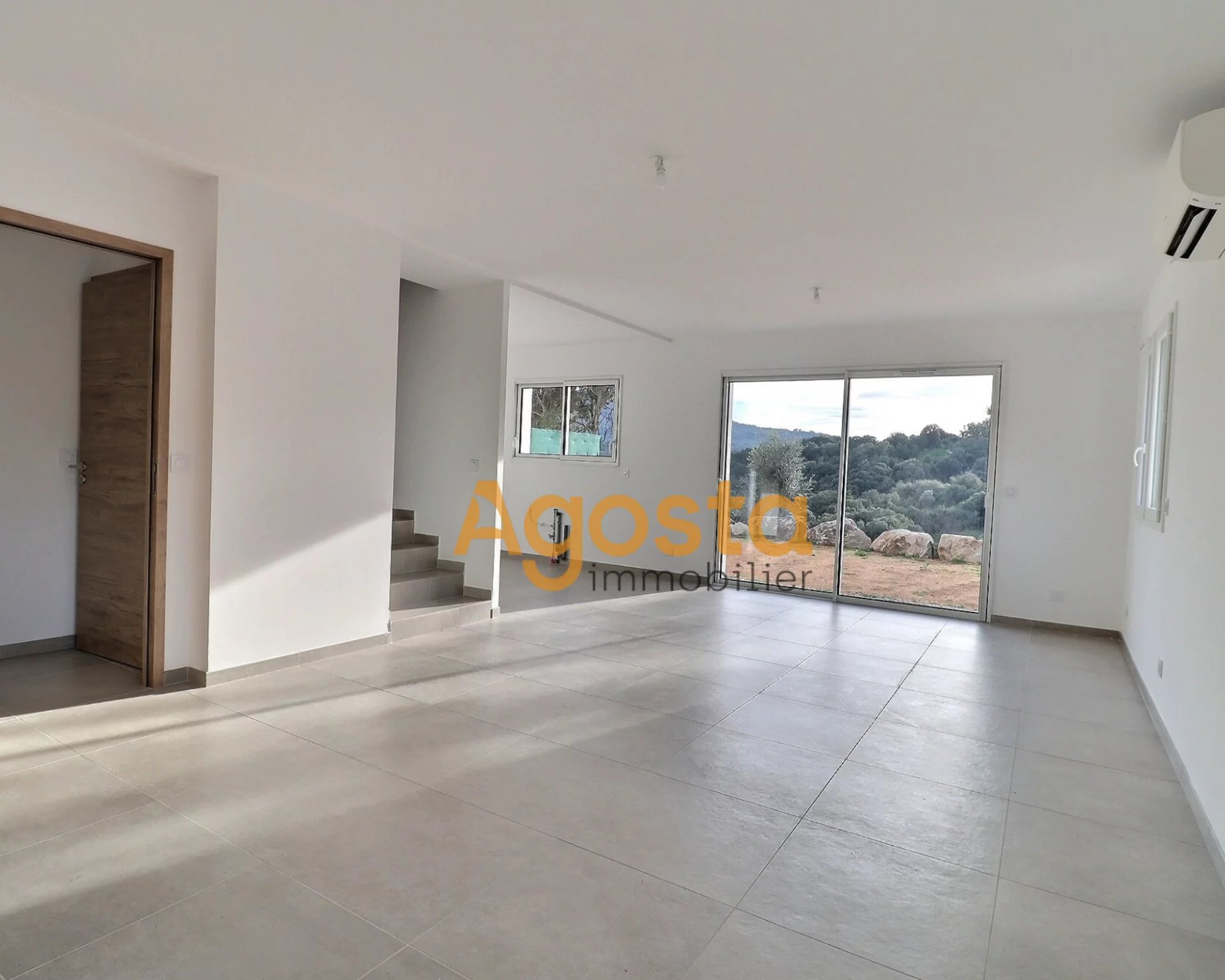 Maison neuve Bastelicaccia