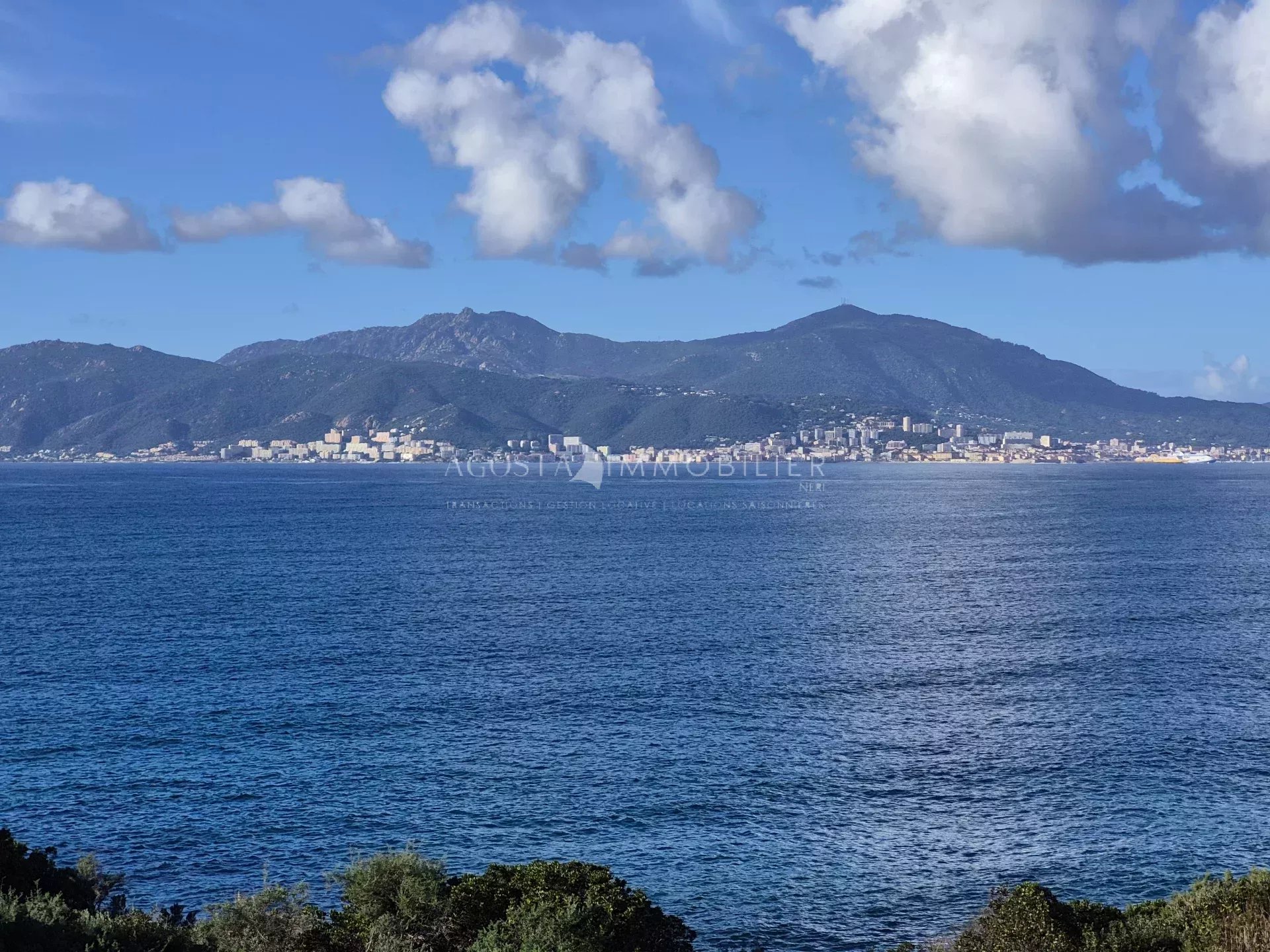 APPARTEMENT T3 RECENT VUE MER PANORAMIQUE TERRASSE