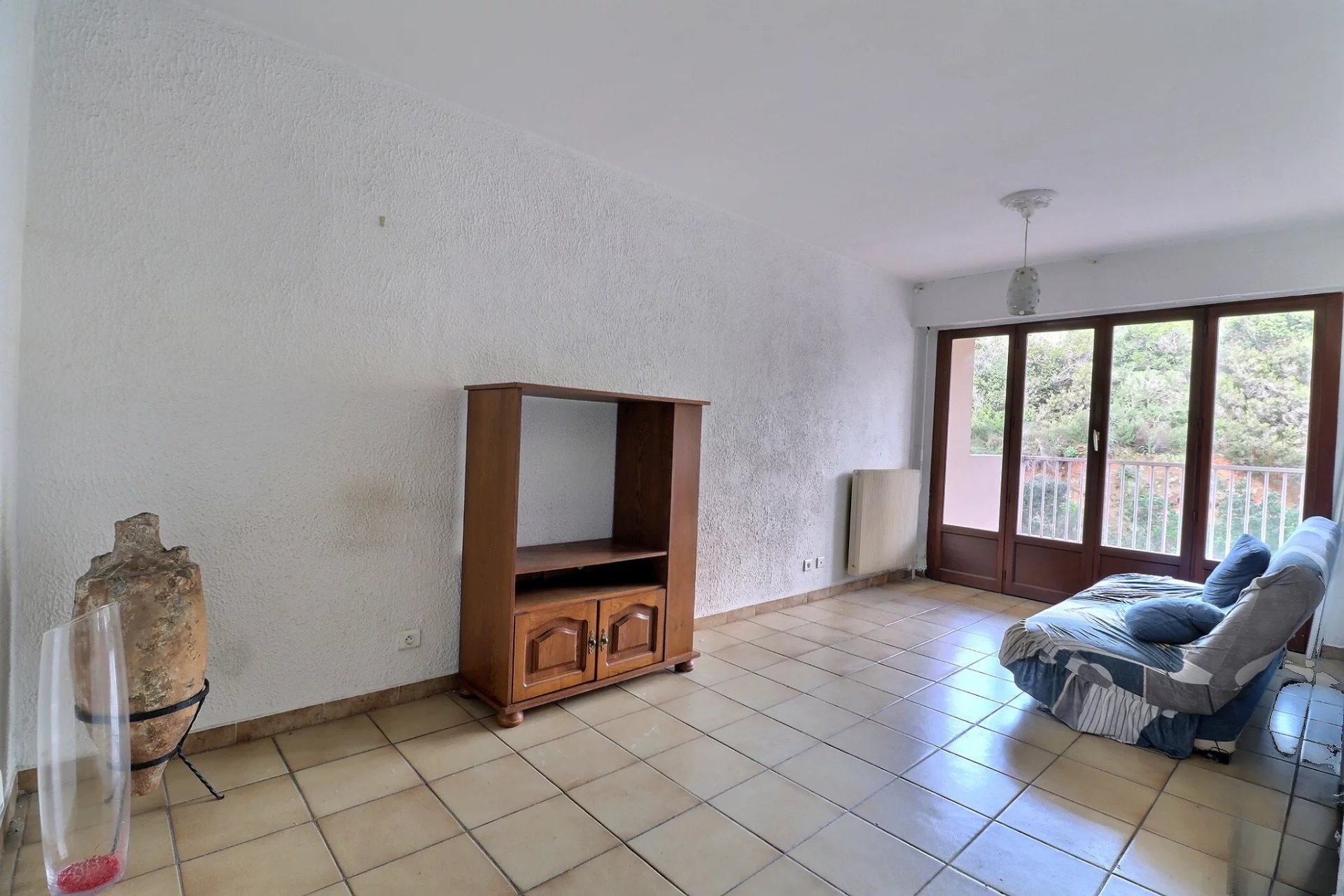 T2 PROCHE COMMODITES