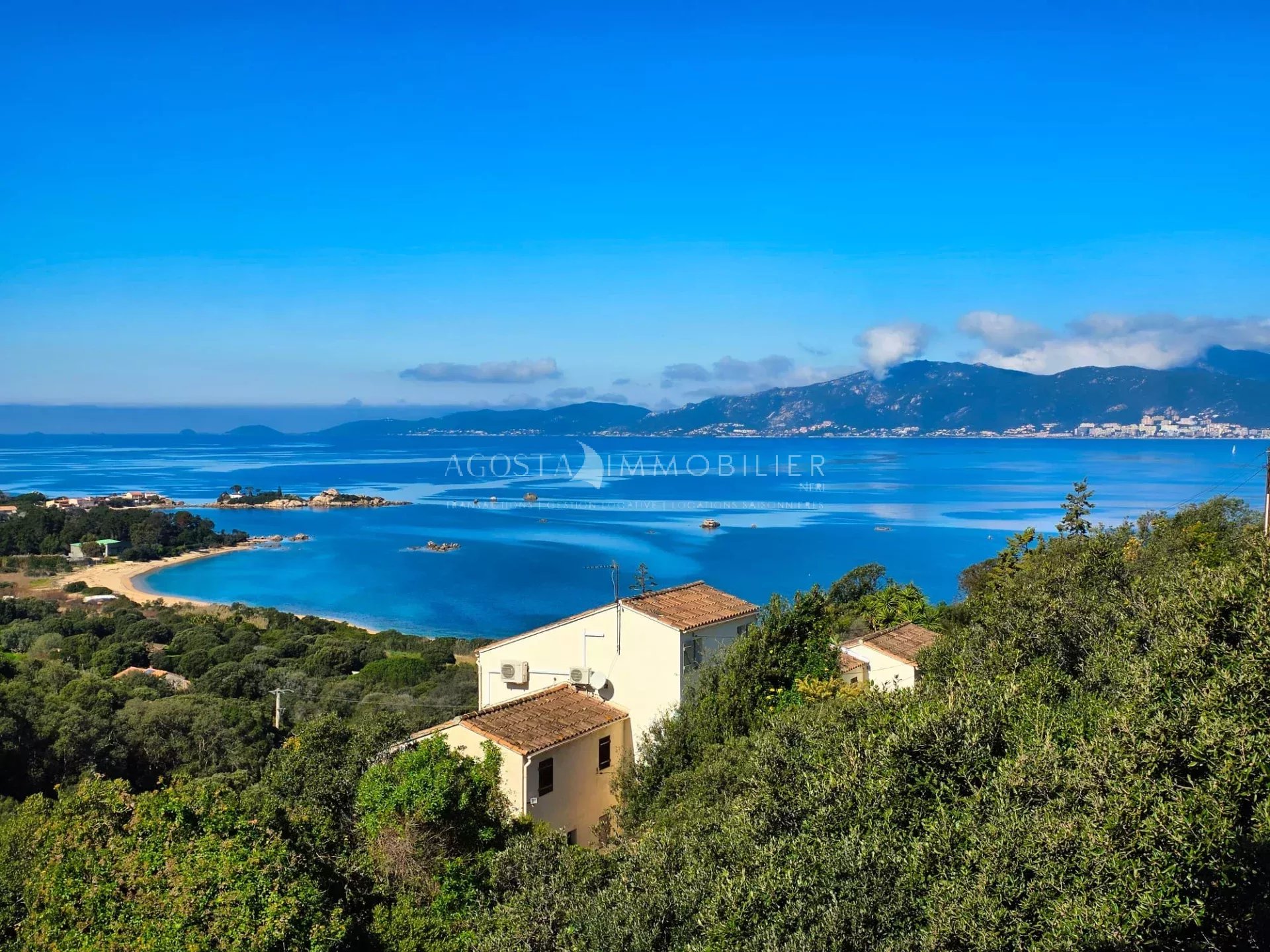 Appartements vue mer-La Stagnola