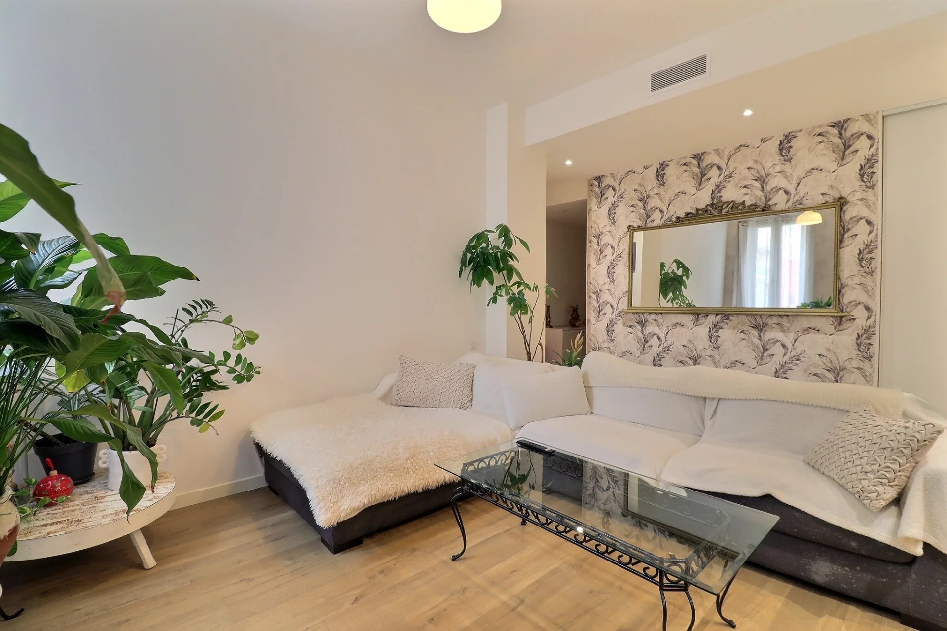 T3 HYPER CENTRE VILLE